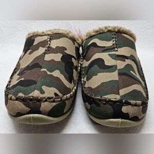 NWT Deer Stags Men's Slipper Size 10 (Mens) Camouflage